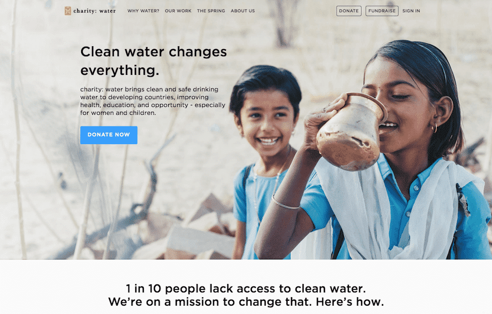 exemples page accueil site web reussis charity water