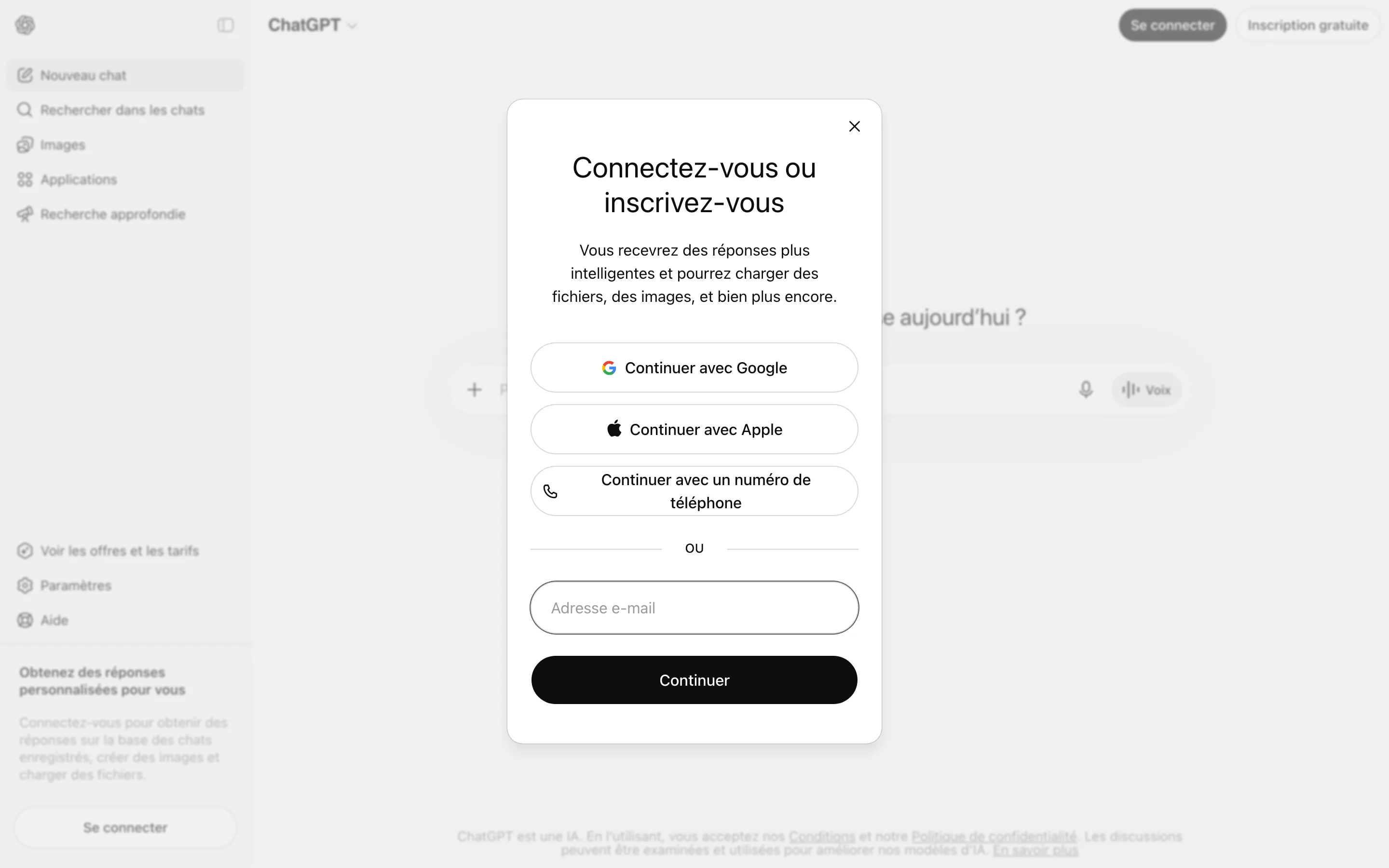 Fenêtre de connexion ChatGPT proposant Continuer avec Google, Continuer avec Apple, un numéro de téléphone et une adresse e-mail